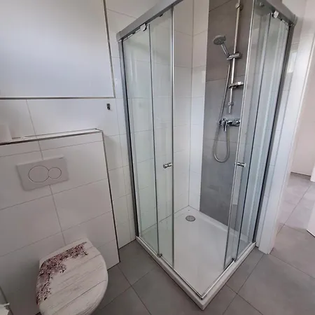 Murtal Appartement Groessingblick Top 1 Zeltweg Extérieur photo